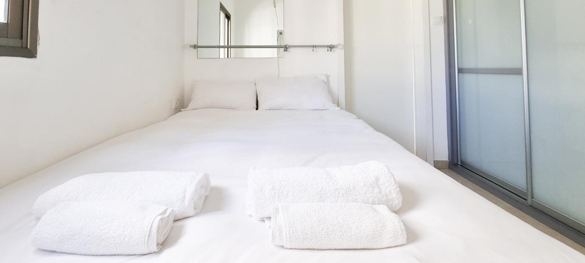 Bnb Israel Apartments - Harav Kook Lilas Tel Aviv Ngoại thất bức ảnh